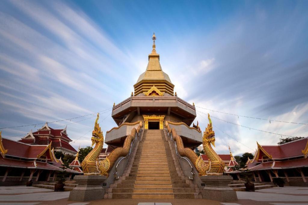 Veethara Boutique Hotel Udon Thani Buitenkant foto