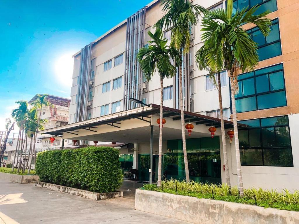 Veethara Boutique Hotel Udon Thani Buitenkant foto